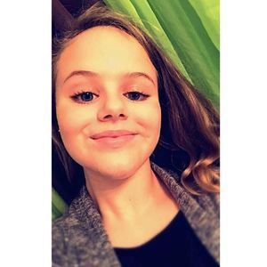 Meet your Posher, Bella